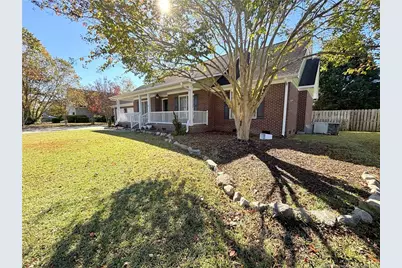 6712 Jacobs Creek Circle, Fayetteville, NC 28306 - Photo 5