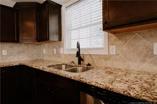 674 W Amberdale Circle, Lumberton, NC 28358 - Photo 9