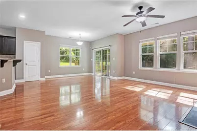 105 Birdsong Court, Aberdeen, NC 28315 - Photo 5