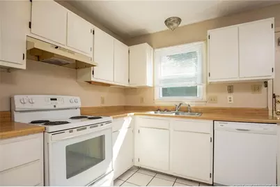 981 Odom Drive, Fayetteville, NC 28304 - Photo 7