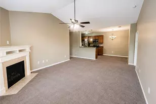 2645 McArthur Landing Cir, Fayetteville, NC 28311 - Photo 3