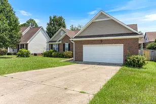621 Connaly Dr, Hope Mills, NC 28348 - Photo 3