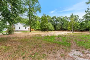 633 Sanders St, Hope Mills, NC 28348 - Photo 11