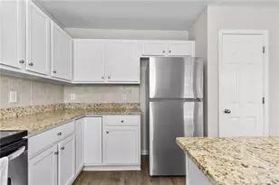 1209 Barn Owl Dr, Fayetteville, NC 28306 - Photo 15