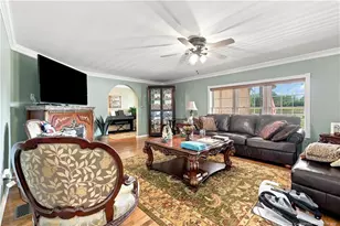 460 Bowman Rd, Lumberton, NC 28358 - Photo 17