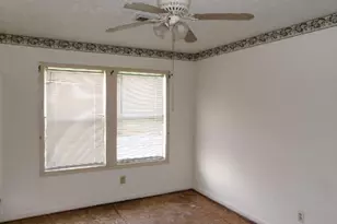 942 Stewarts Creek Dr, Fayetteville, NC 28314 - Photo 9