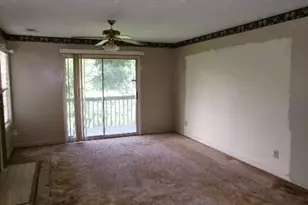 942 Stewarts Creek Dr, Fayetteville, NC 28314 - Photo 13