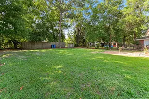 1115 Martindale Dr, Fayetteville, NC 28304 - Photo 9