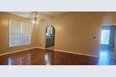 557 N Parker Church Road, Raeford, NC 28376 - Photo 5