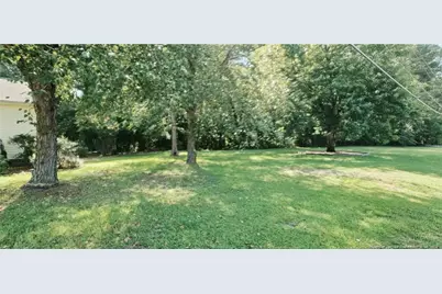 557 N Parker Church Road, Raeford, NC 28376 - Photo 3