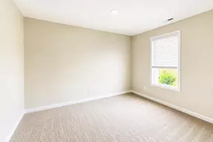 4032 Shire St, Hope Mills, NC 28348 - Photo 9