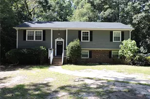 1816 Phillips Dr, Sanford, NC 27330 - Photo 1