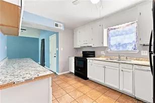 5719 Trevino St, Hope Mills, NC 28348 - Photo 13