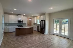 9282 Iona Church Rd, Fairmont, NC 28340 - Photo 3