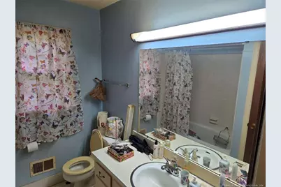 5209 Sedgefield Drive, Raleigh, NC 27609 - Photo 25