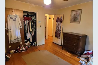 5209 Sedgefield Drive, Raleigh, NC 27609 - Photo 19