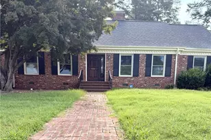 514 N Ballance St, Saint Pauls, NC - Photo 1