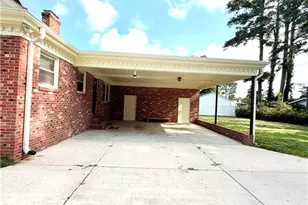 514 N Ballance St, Saint Pauls, NC - Photo 35