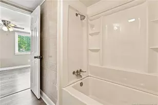 604 Calhoun St, Clinton, NC 28328 - Photo 11