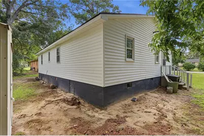 604 Calhoun Street, Clinton, NC 28328 - Photo 31