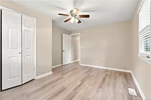 604 Calhoun St, Clinton, NC 28328 - Photo 21