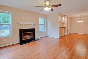 698 Bartons Landing Pl, Fayetteville, NC 28314 - Photo 7