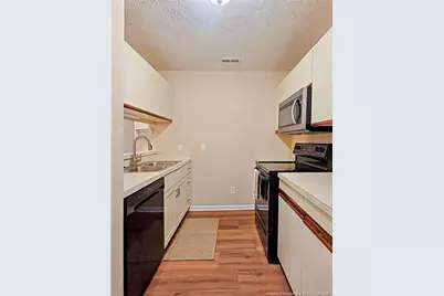 698 Bartons Landing Place #4, Fayetteville, NC 28314 - Photo 13