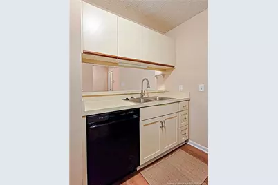 698 Bartons Landing Place #4, Fayetteville, NC 28314 - Photo 15