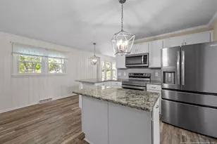 211 Stacy Weaver Dr, Fayetteville, NC 28311 - Photo 7