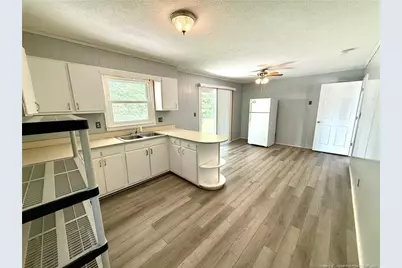 581 N Reilly Road, Fayetteville, NC 28303 - Photo 17
