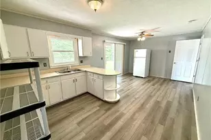 581 N Reilly Rd, Fayetteville, NC 28303 - Photo 17