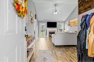 172 Walden Green Dr, Raeford, NC 28376 - Photo 5