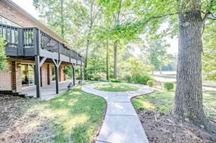 758 Turnbury Ct, Sanford, NC 27332 - Photo 37