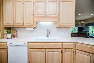 758 Turnbury Ct, Sanford, NC 27332 - Photo 11