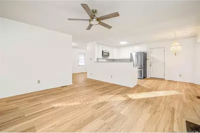 7010 Medway Court, Fayetteville, NC 28306 - Photo 9
