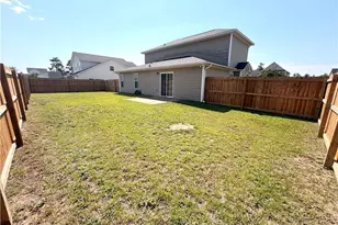 2110 Queen Elizabeth Ln, Hope Mills, NC 28348 - Photo 31