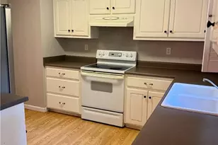 518 S Main St, Broadway, NC 27505 - Photo 9