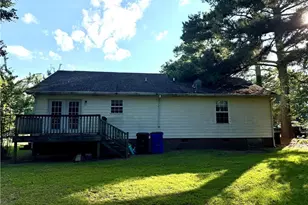 518 S Main St, Broadway, NC 27505 - Photo 5