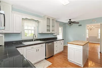 308 Valley Road, Fayetteville, NC 28305 - Photo 9