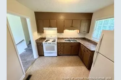 6518 Jamaica Court, Fayetteville, NC 28314 - Photo 9