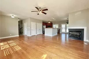 108 Canyon Ct, Sanford, NC 27332 - Photo 9