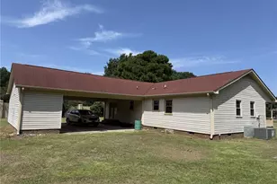 1952 Bee Gee Rd, Lumberton, NC 28358 - Photo 19