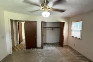 1952 Bee Gee Rd, Lumberton, NC 28358 - Photo 7