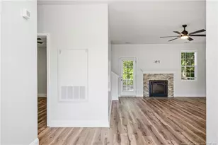 4476 Jockey Whip Ln, Hope Mills, NC 28371 - Photo 3