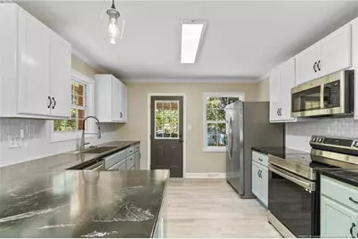 1223 Stansfield Drive, Fayetteville, NC 28303 - Photo 9