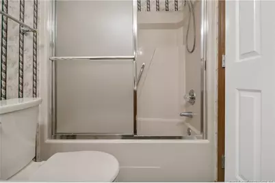 310 Broomfield Court, Fayetteville, NC 28311 - Photo 15