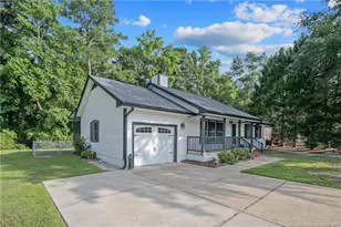 310 Broomfield Ct, Fayetteville, NC 28311 - Photo 3