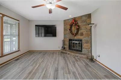 310 Broomfield Court, Fayetteville, NC 28311 - Photo 5