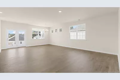 421 Thistle Meadow Lane, Aberdeen, NC 28315 - Photo 11