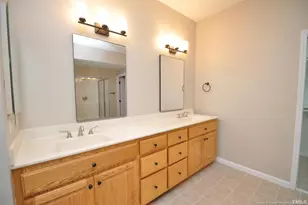 133 Cumberland Green Dr, Cary, NC 27513 - Photo 23